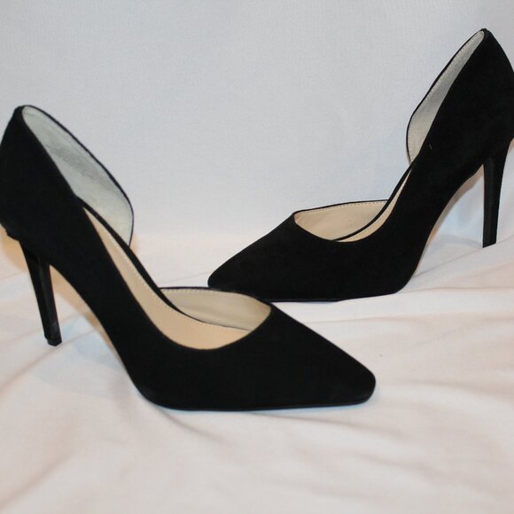 NEW‎ WOMEN'S VINCE CAMUTO BLACK SUEDE PUMPS SZ 8..5 - Picture 1 of 4